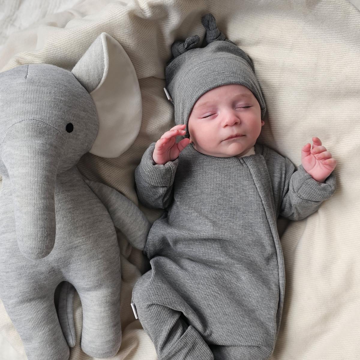 ROMPER, BEANIE & HAARBAND SET als GESCHENK VERPACKT
