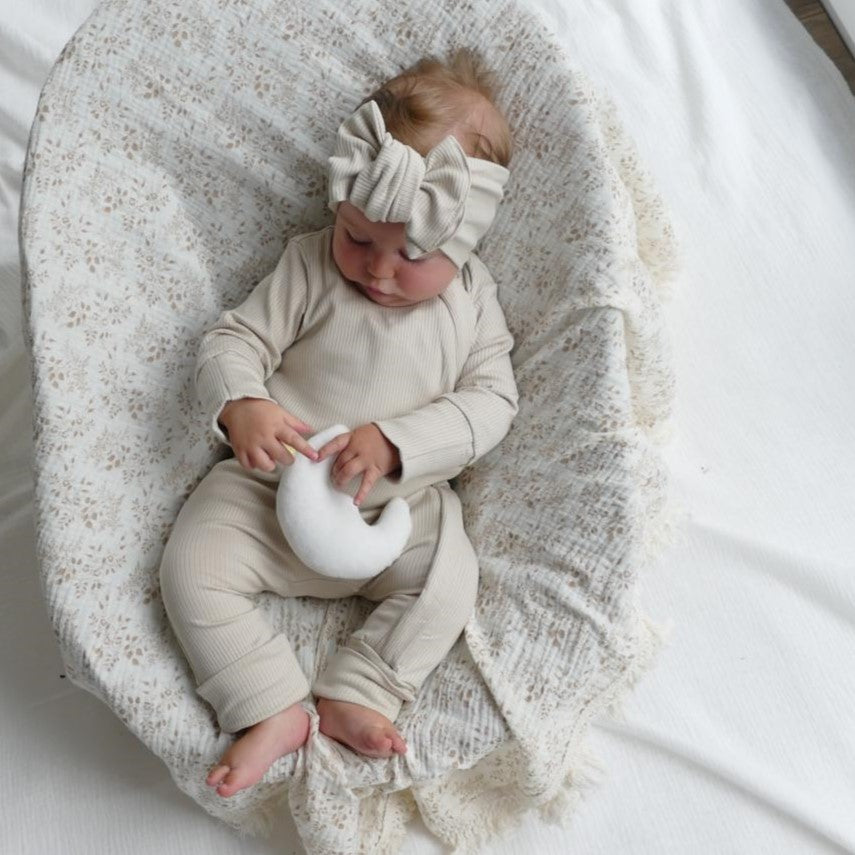 ROMPER, BEANIE & HAARBAND SET